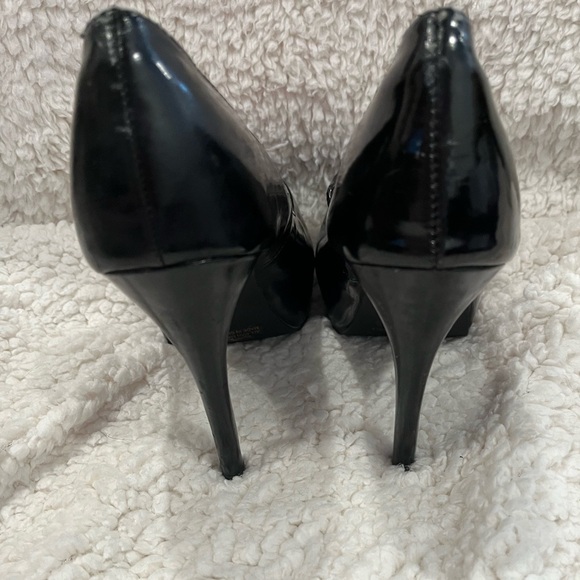 Charlotte Russe Black Patent Peep Toe Heels - Picture 2 of 8